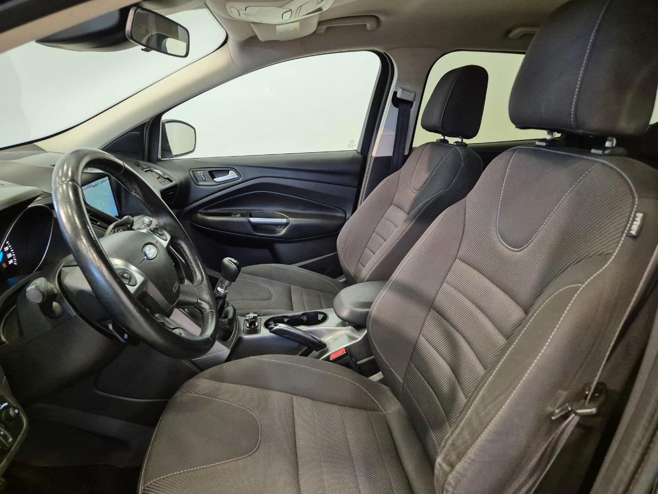 Ford Kuga 2.0 tdci Titanium 2wd 120cv - UNIPROPRIETARIO - Sens. Park. - Cruise/Lim