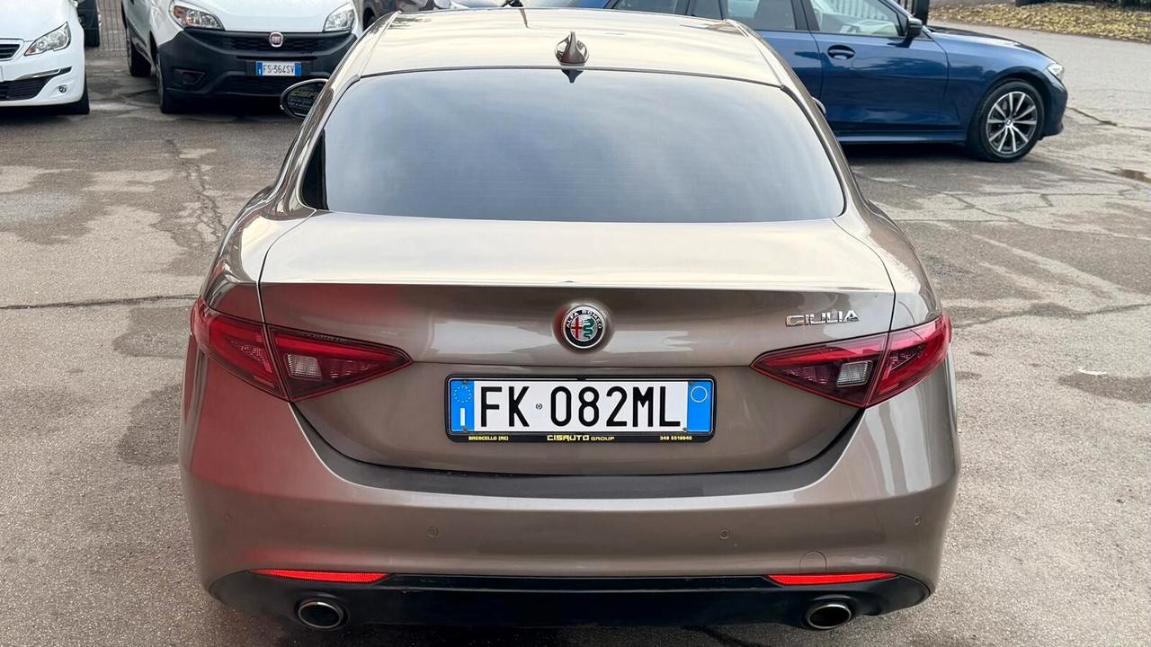 Alfa Romeo Giulia 2.2 Turbodiesel 150 CV Super
