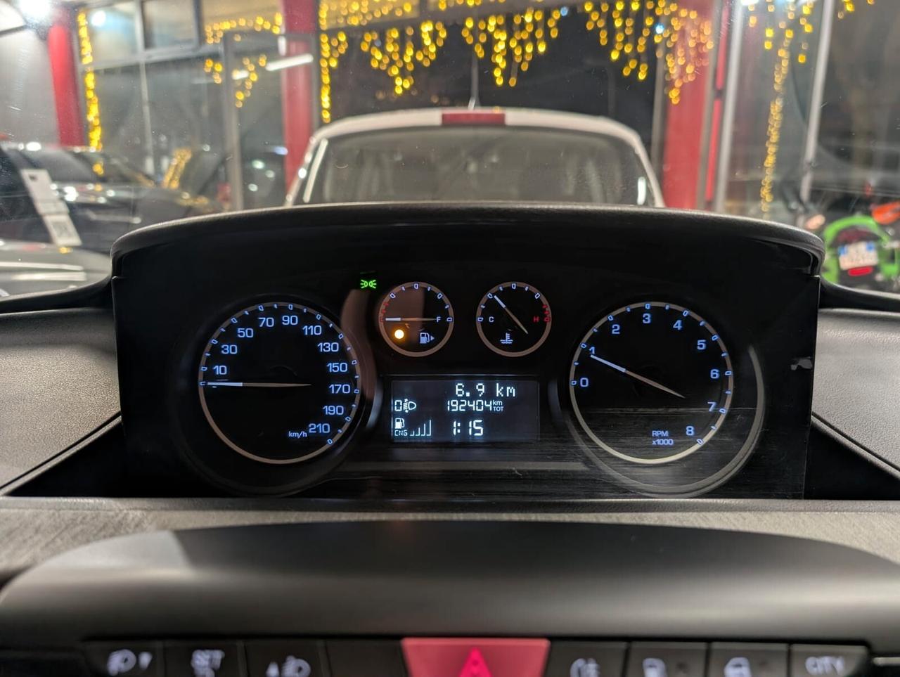 Lancia Ypsilon 0.9 TwinAir 85 CV 5 porte Metano Ecochic Silver