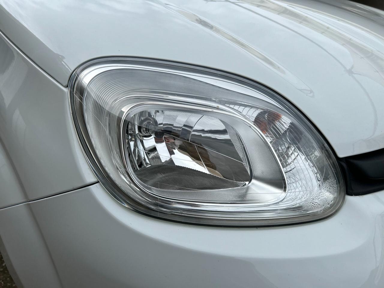 Fiat Panda 1.2 Benz 69 cv LOUNGE S&S my19