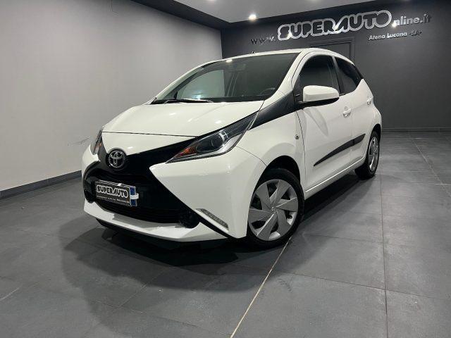 TOYOTA Aygo 1.0 VVT-i 69 CV 5 porte x-clusiv MMT