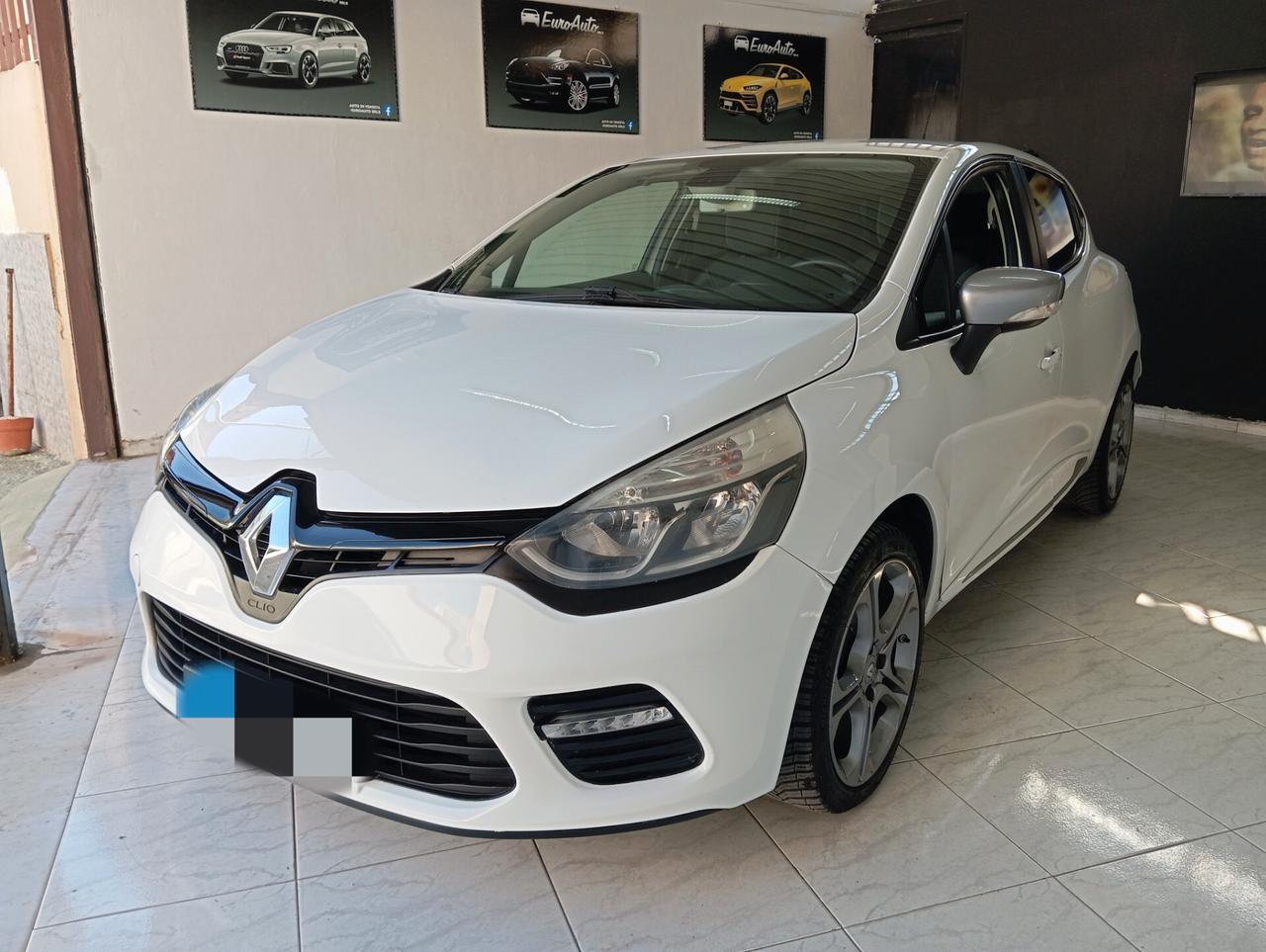 Renault Clio 1.5 Diesel 2016 CON GARANZIA