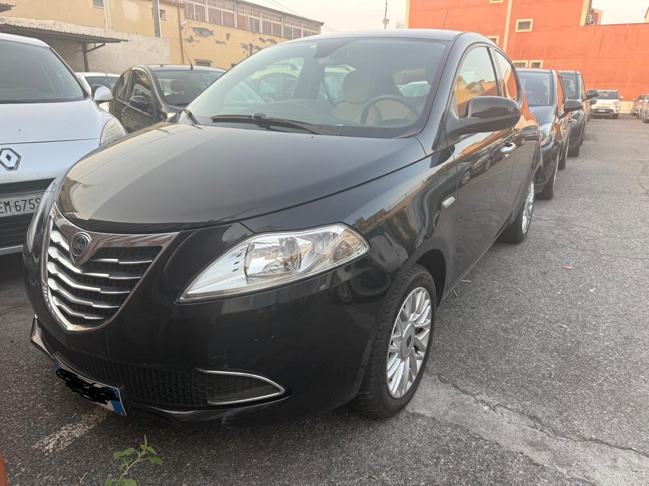 Lancia Ypsilon 1.3 Multijet 95 cavalli anno 2016