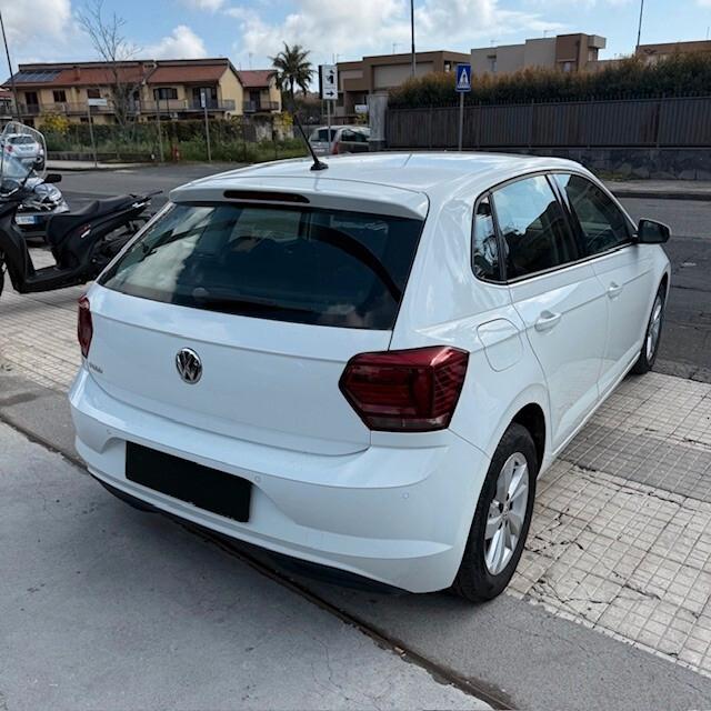 Volkswagen Polo 1.0 tsi
