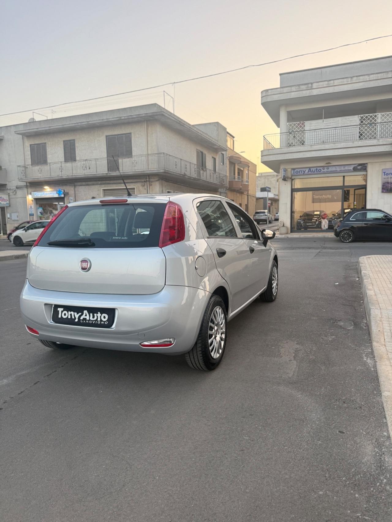 Fiat Punto 5p 1.2 Active CON GPL DI SERIE DALLA CASA MADRE, CLIMA,USB, LETTORE MP3,START & STOP