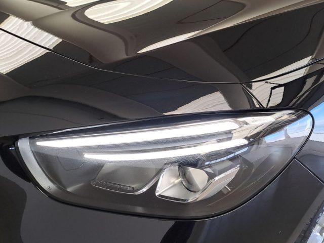 MERCEDES-BENZ B 180 d Automatic