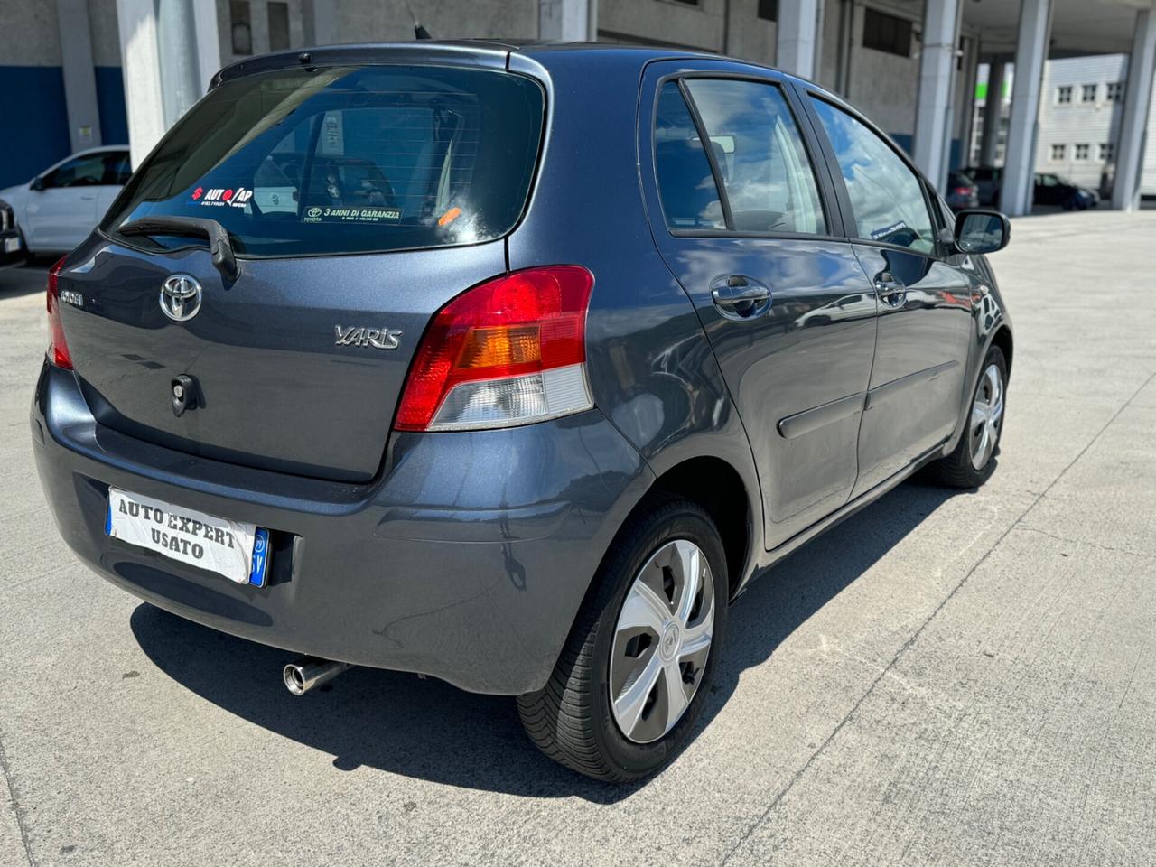 Toyota Yaris 1.3 5 porte 2009 neopatentati