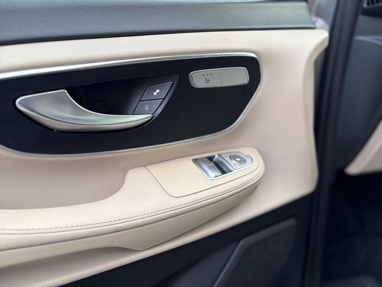 Mercedes-benz V 220 d Premium Long