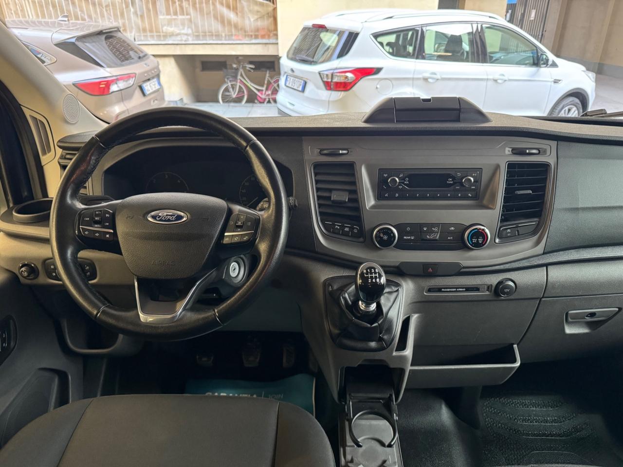 Ford Transit 330 2.0TDCi EcoBlue 130CV PM-TM Combi Trend