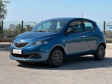 Lancia Ypsilon 1.0 FireFly 5 porte S&S Hybrid Alberta Ferretti