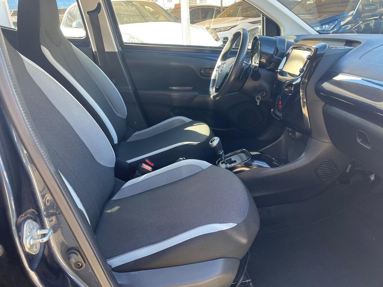 Toyota Aygo 1.0 12V VVT-i 3 porte Active Connect