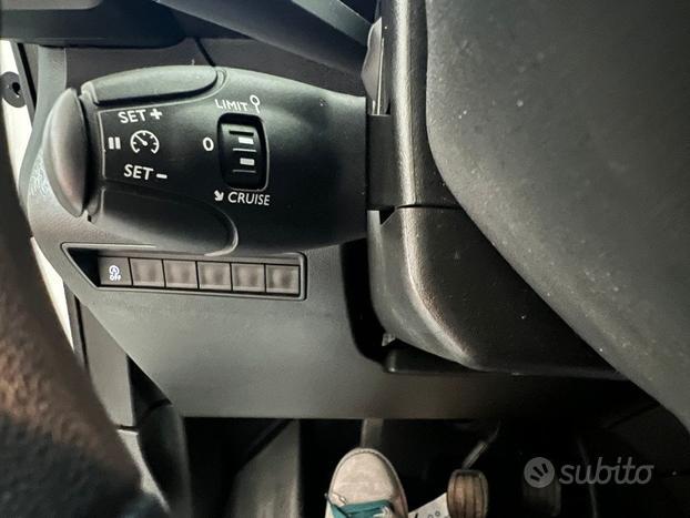 PEUGEOT Partner BlueHDi 100 S&S PC 1000Kg Furgon