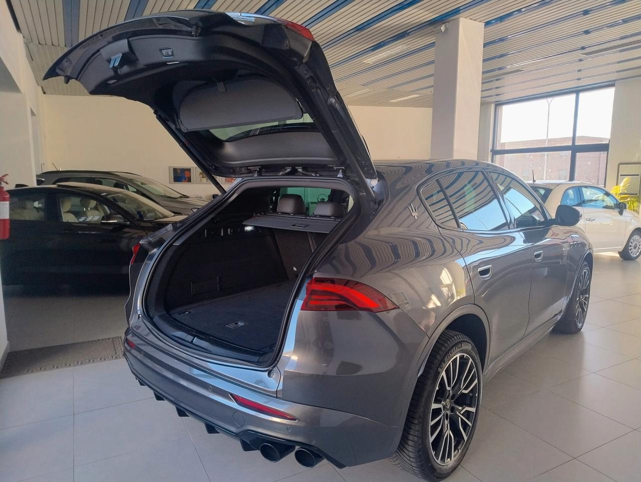 Maserati Grecale MHEV 250 CV AWD GT