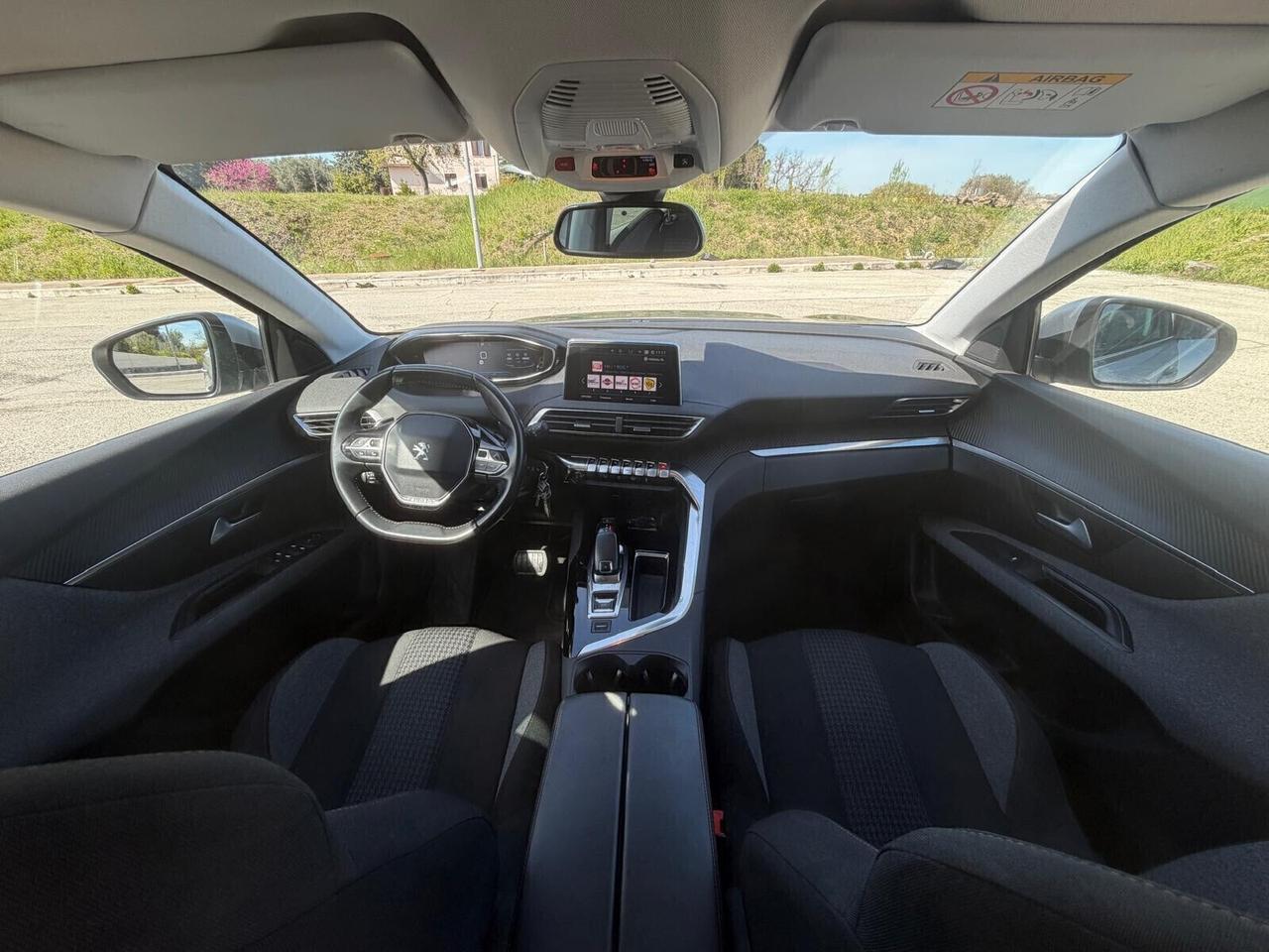 Peugeot 3008 BlueHDi 130 S&S EAT8 Allure