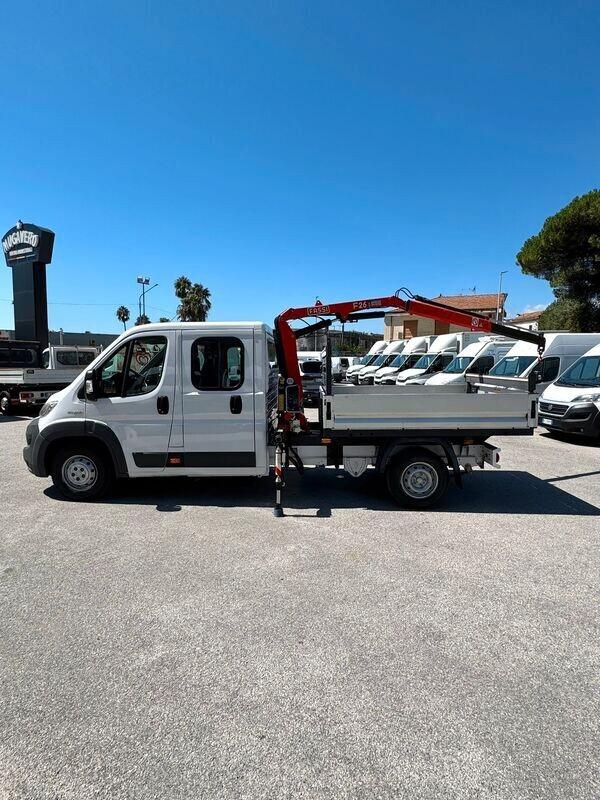 FIAT DUCATO MAXI 2.3 CASSONE 7 POSTI CON GRU