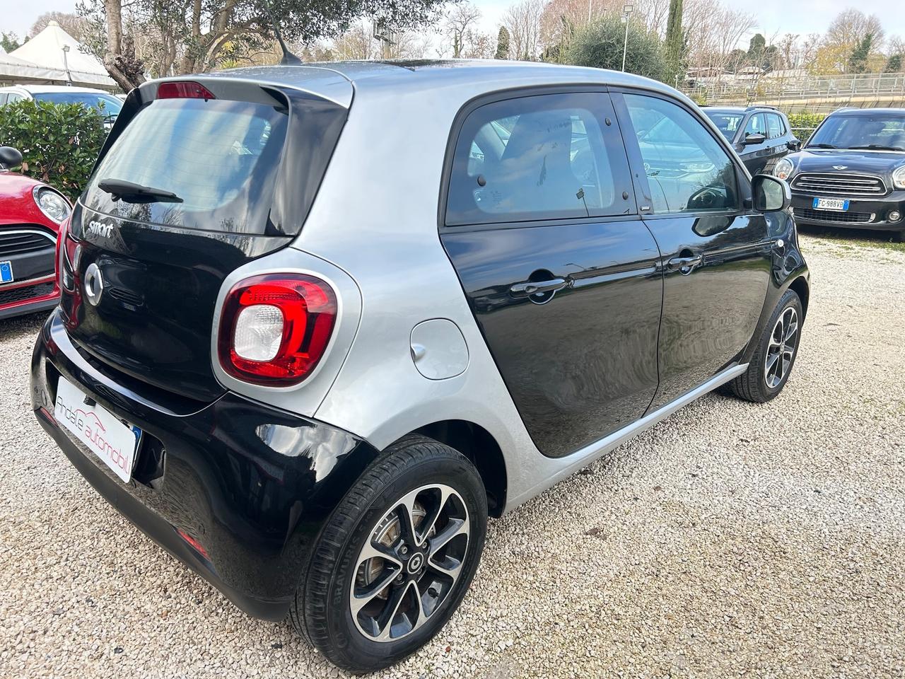 Smart ForFour 1.0*89000KMTETTINO NAVI NEOPATENTATI