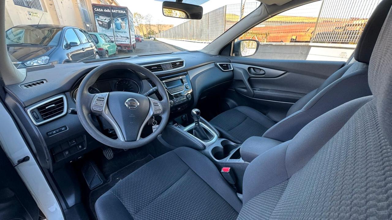 Nissan Qashqai 1.5 dCi N-Vision