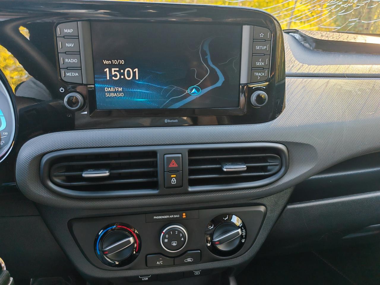 Hyundai i10 SOLO 1.400 KM Incidentata