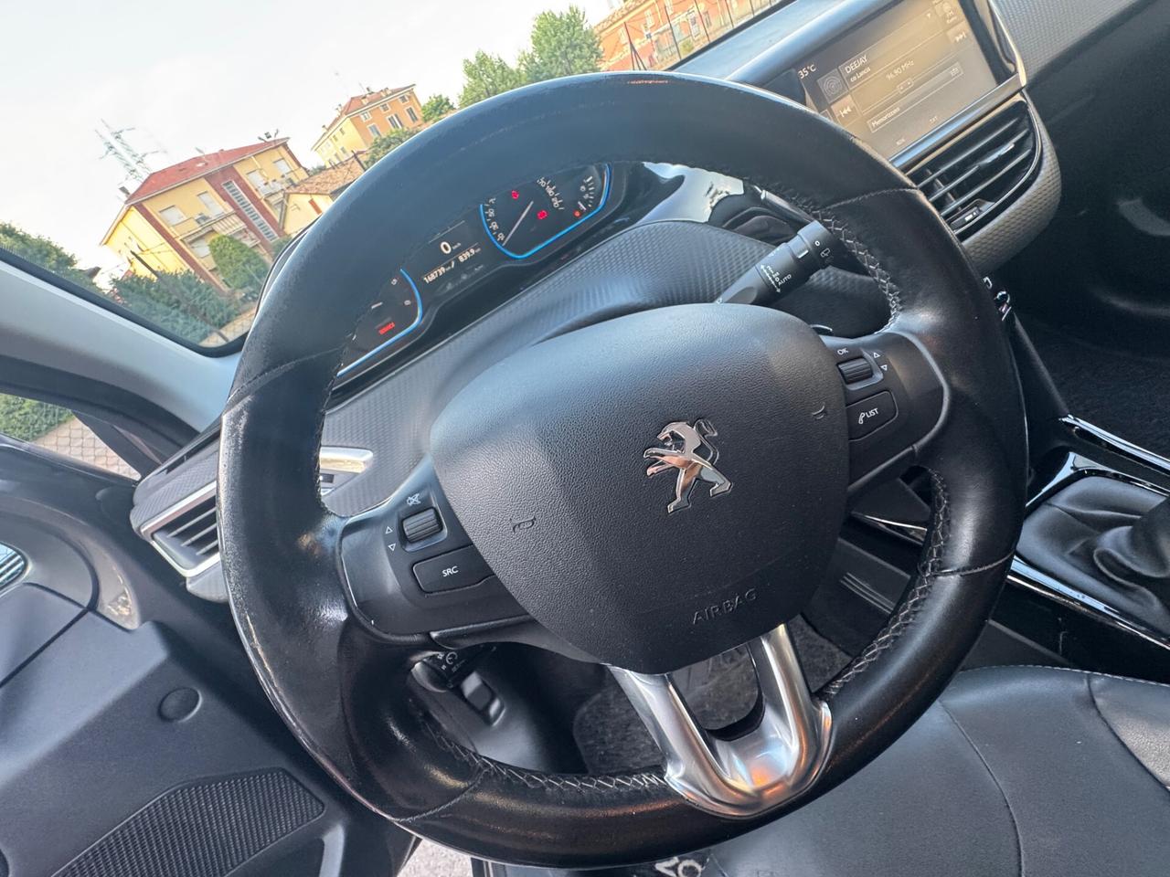 Peugeot 2008 Anno 2016 1.6 Diesel Crossway Euro6