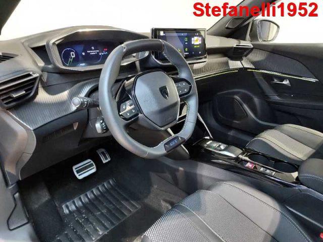 PEUGEOT 2008 1.2 hybrid GT 136cv e-dcs6
