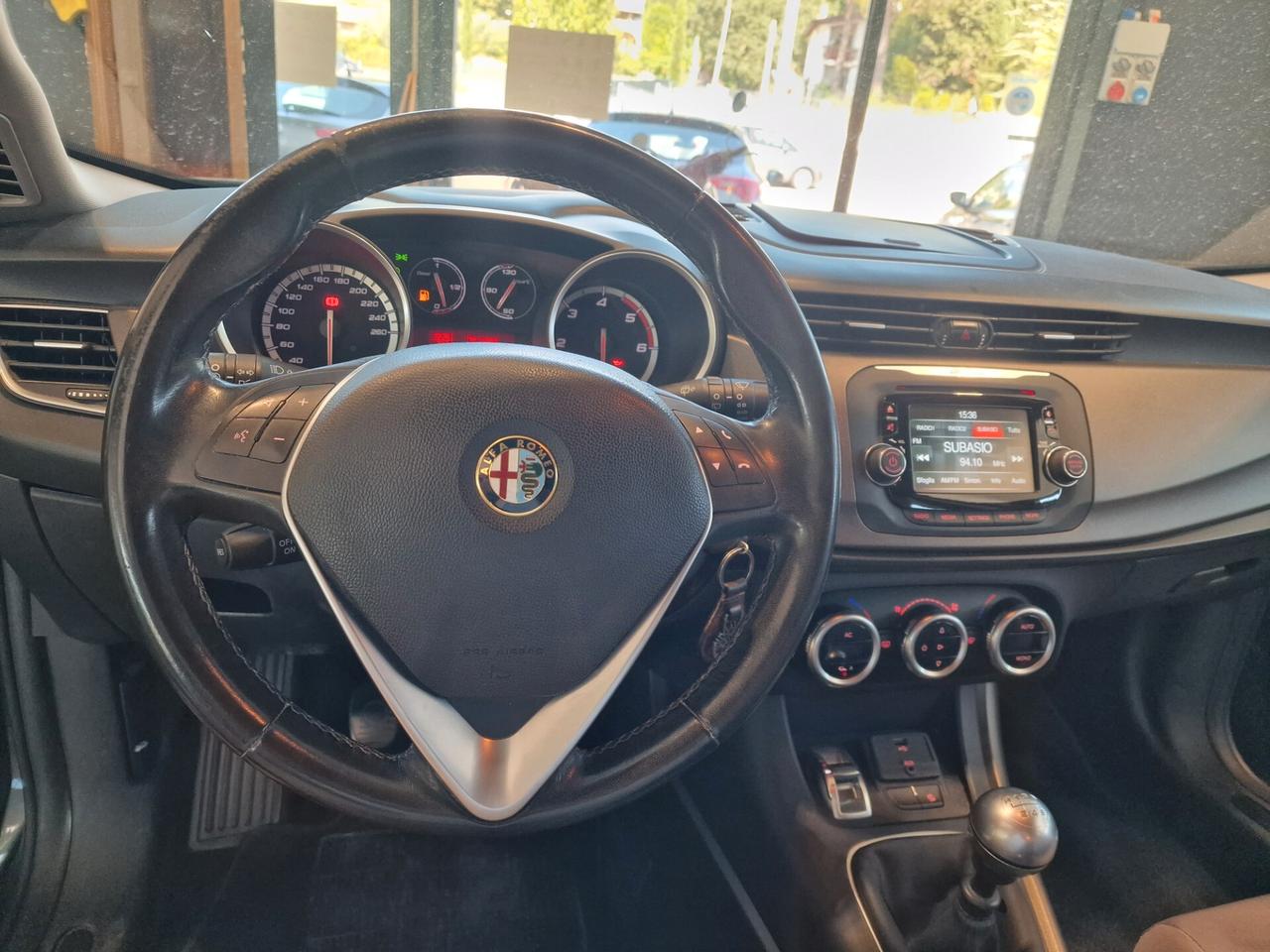 Alfa Romeo Giulietta 1.6 JTDm-2 105 CV Exclusive