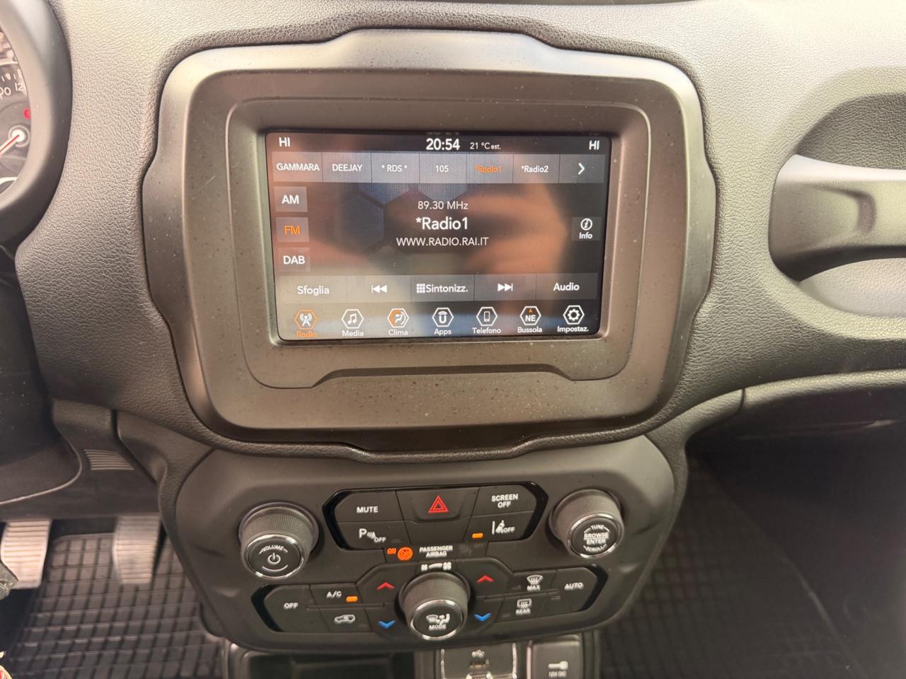 Jeep Renegade 1.6 Mjt 120CV Full Led Car play