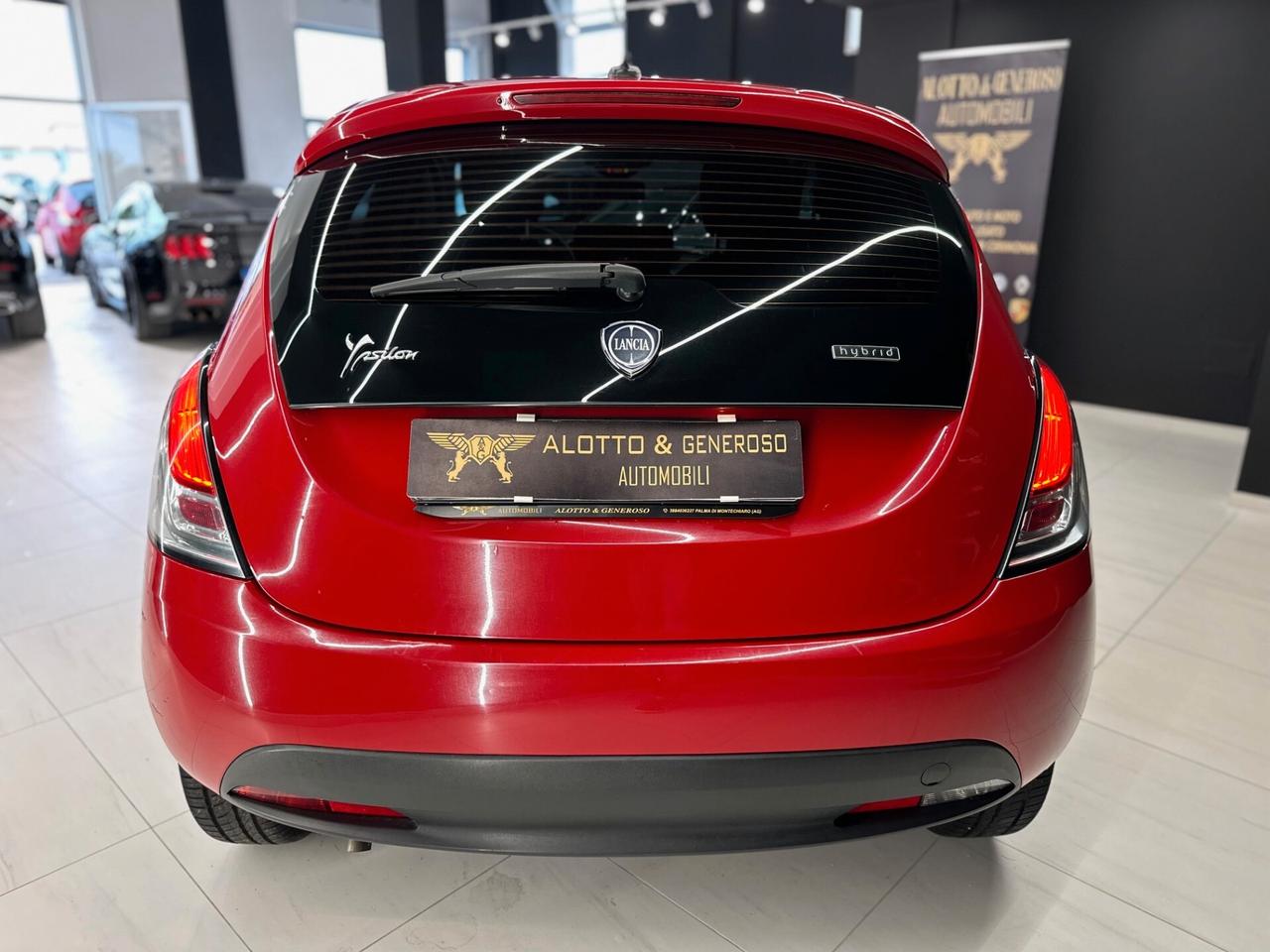 Lancia Ypsilon 1.0 70 CV S&S Hybrid Gold 2022