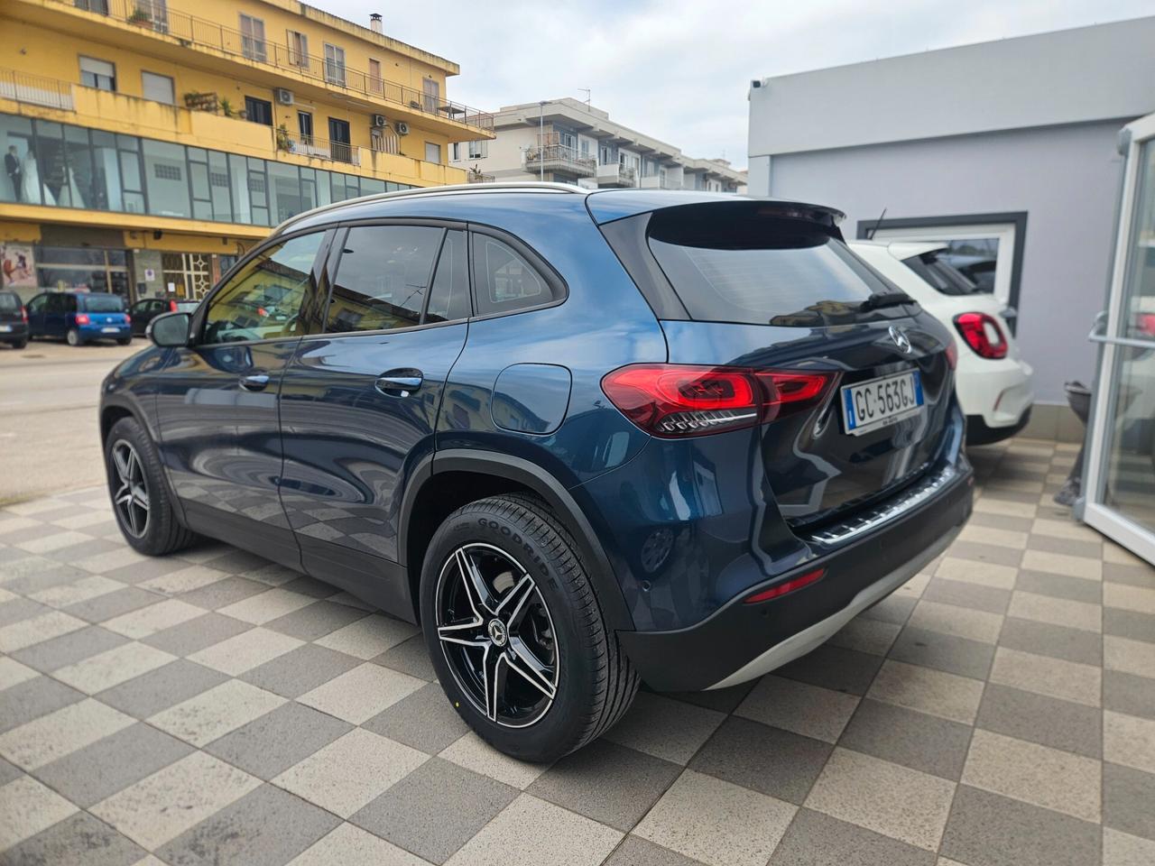 Mercedes-benz GLA 200 Automatic Executive