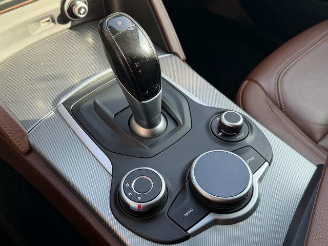 ALFA ROMEO Stelvio 2.2 Turbodiesel 180 CV AT8 RWD Super