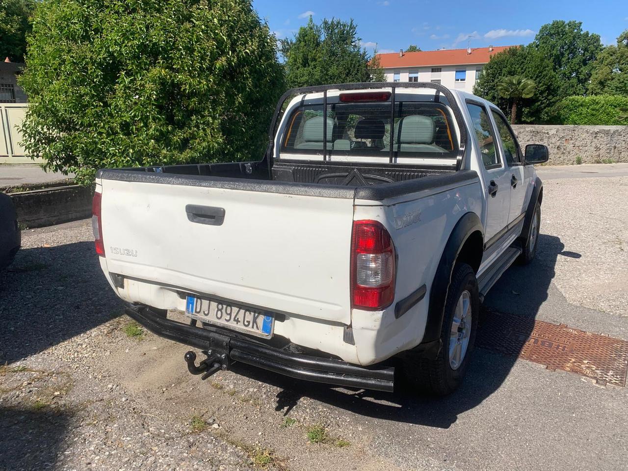 Isuzu D-Max 3.0 TD cat Crew Cab 4WD Pup LS Roadmap