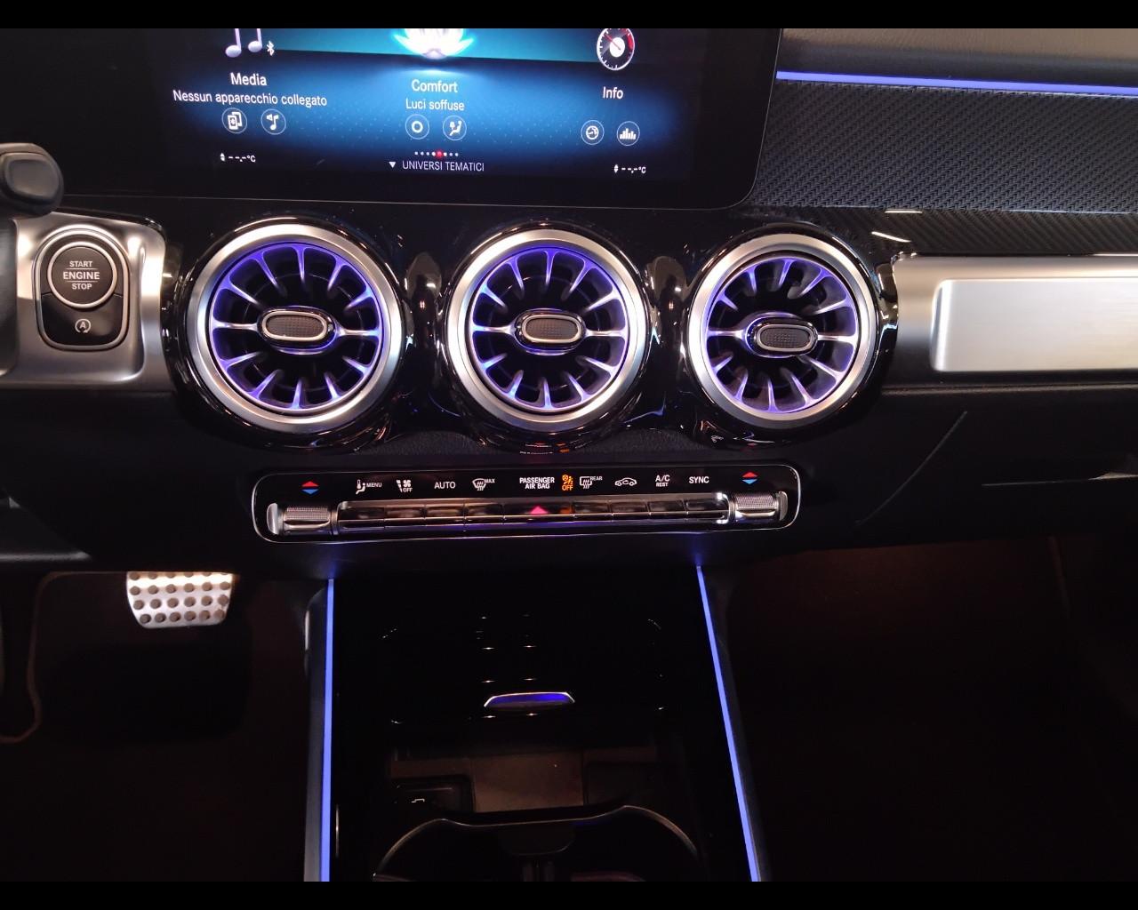 Mercedes-Benz GLB - X247 2019 - GLB 200 d Premium auto 7p.ti