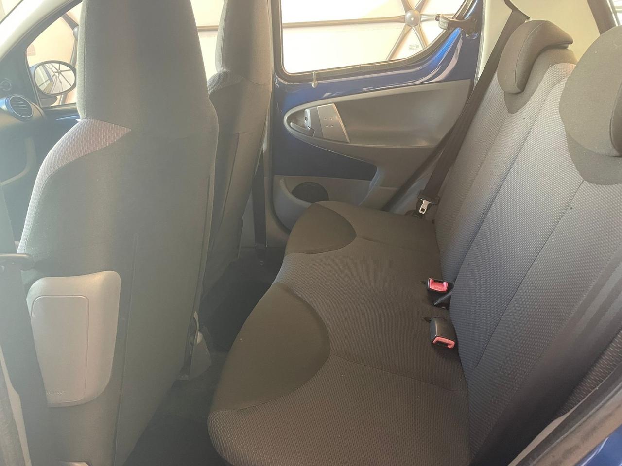 Toyota Aygo 1.0 12V VVT-i 5 porte Now