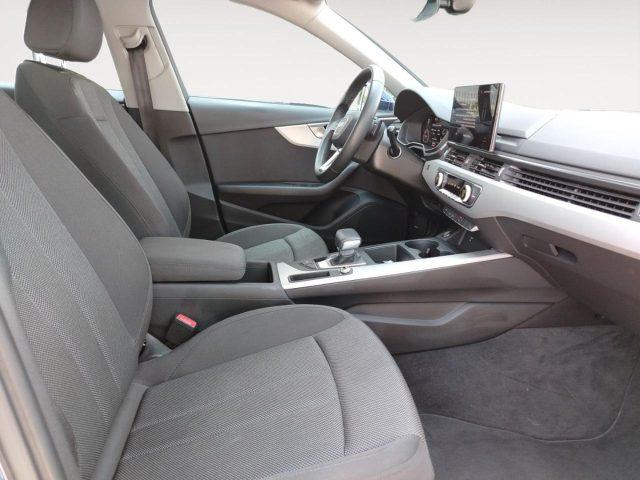AUDI A4 Avant 30 TDI/136 CV S tronic Business Advanced