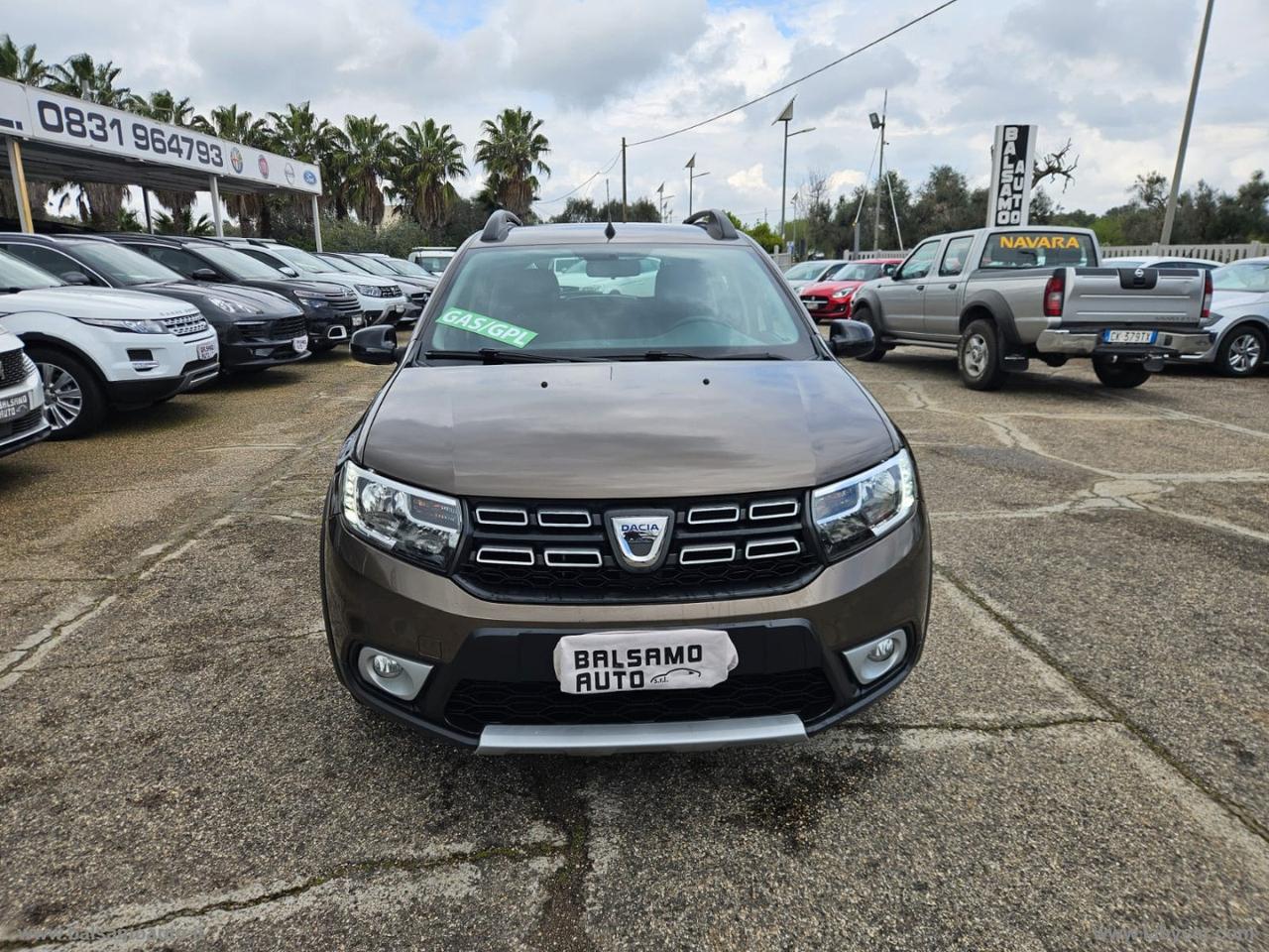 DACIA SanderoStepway1.0TCe100 ECO-G 15th Anniv