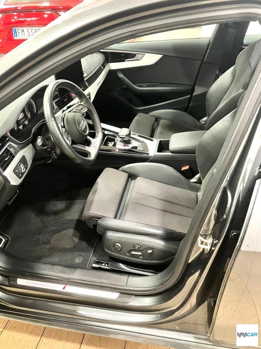 AUDI - A4 Avant - 40 TDI quattro S tr. S line ed.