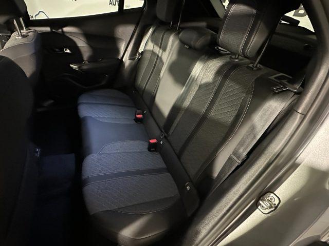 PEUGEOT 2008 PureTech 130 S&S EAT8 Allure