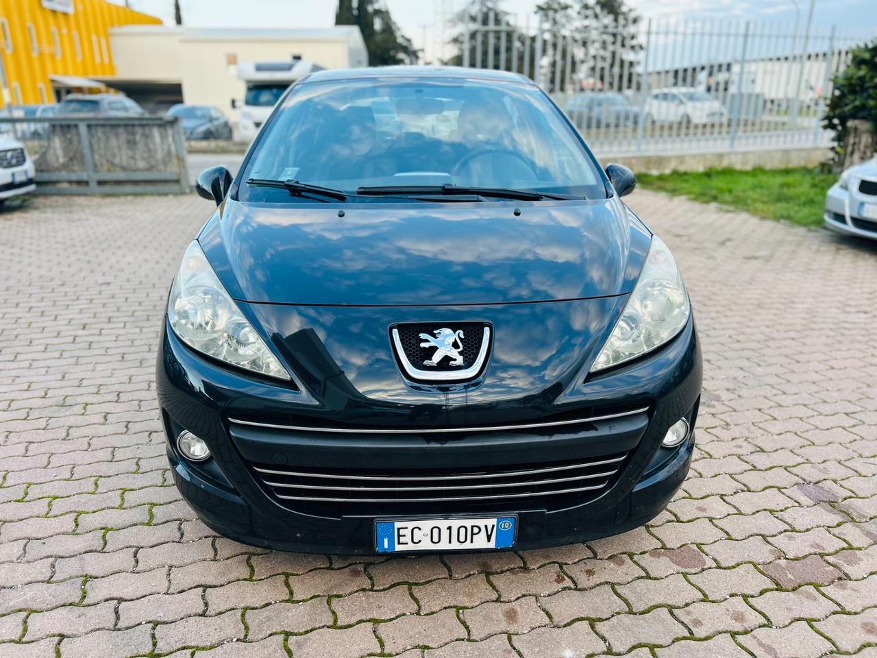 Peugeot 207 1.4 HDi 70CV FAP 5p. XS