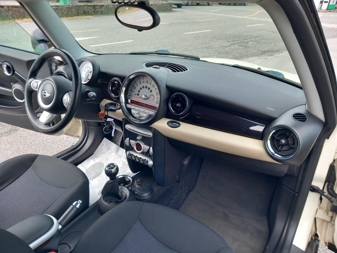 Mini Cooper Clubman 1.6 16V