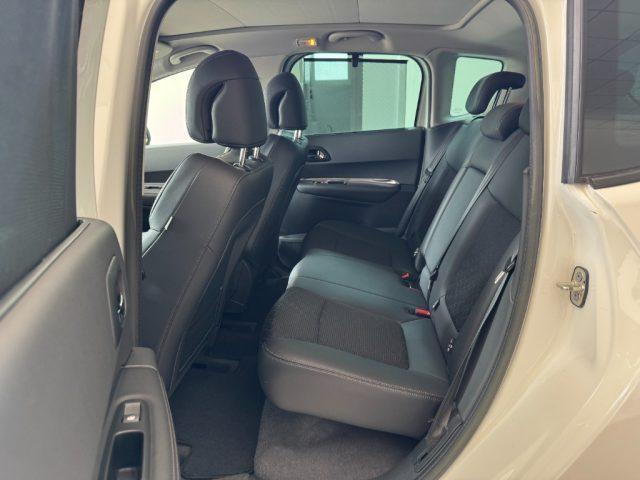 PEUGEOT 3008 2.0 HDi 163CV aut. Allure
