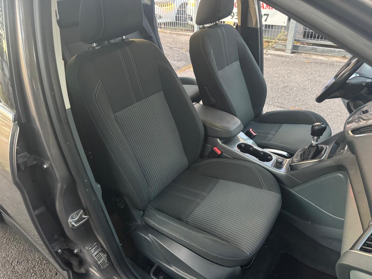 Ford C-Max 1.6 TDCi 95CV neopaten garanzia 12 mesi