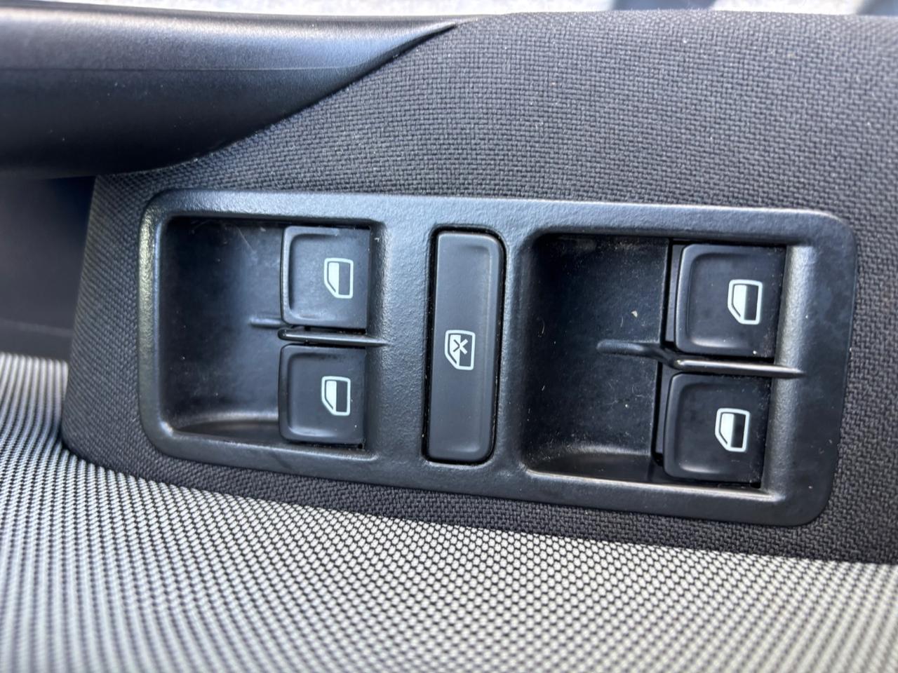 VW POLO CROSS 1.4TDI90CV DSG FULL OPTIONAL