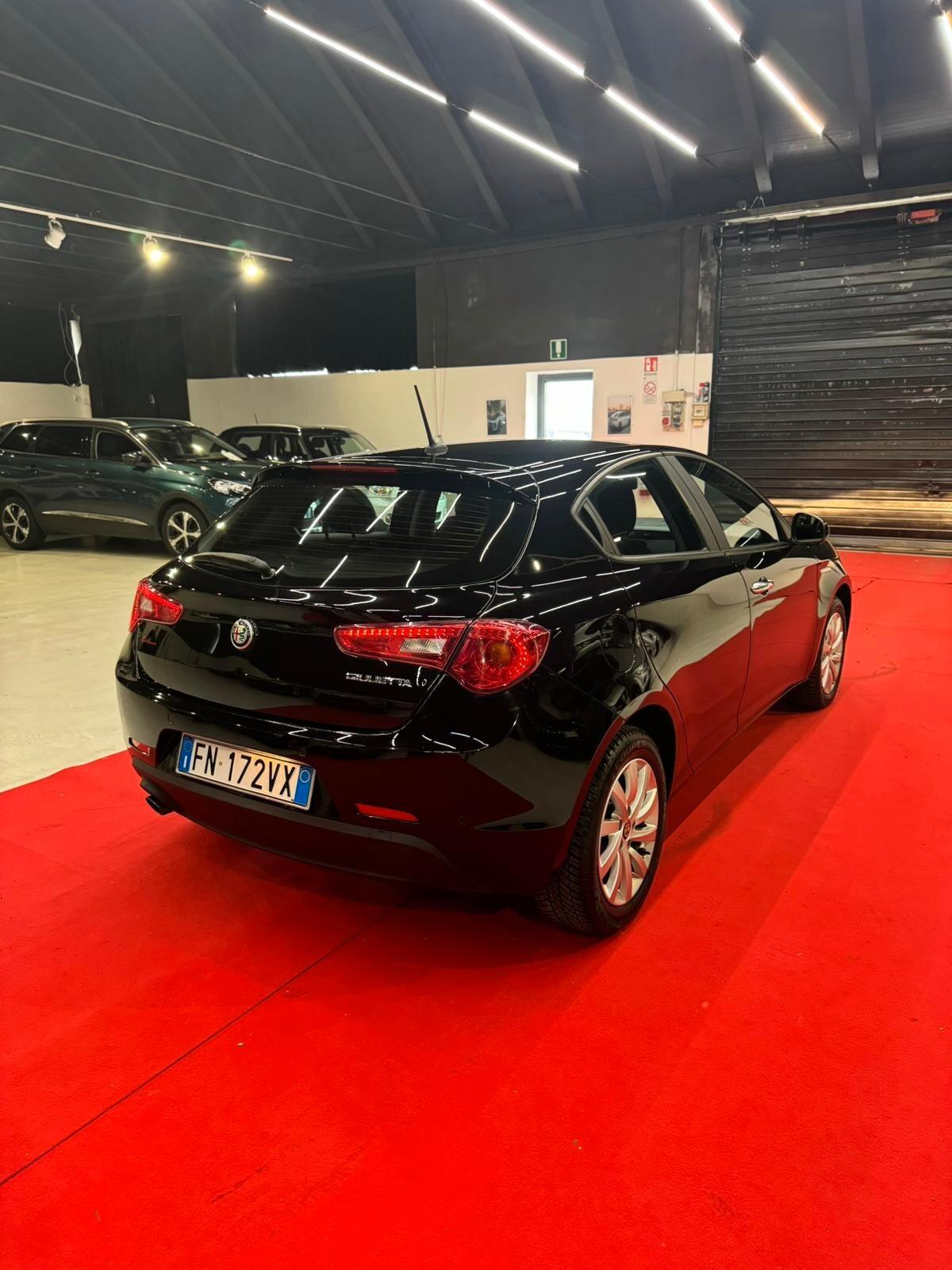 ALFA ROMEO GIULIETTA -NEOPATENTATI