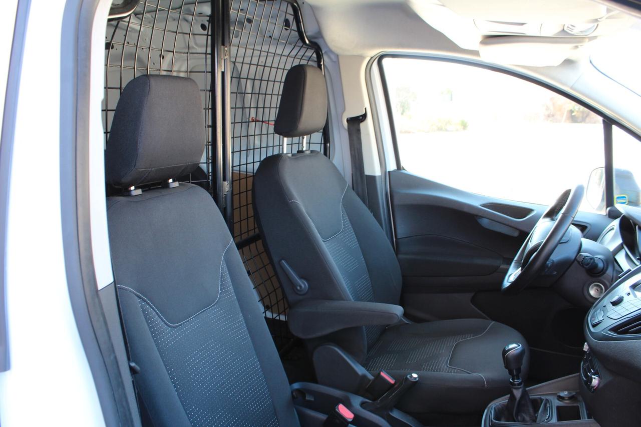 Ford Transit Courier 1.5 TDCi 75CV Van Trend