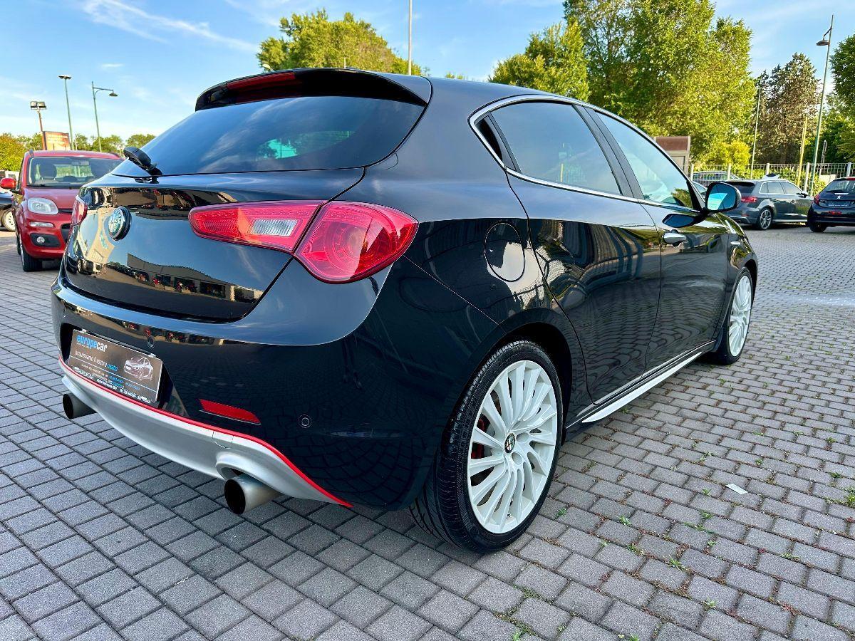 ALFA ROMEO - Giulietta - 1750 TBi Quadrifoglio Verde