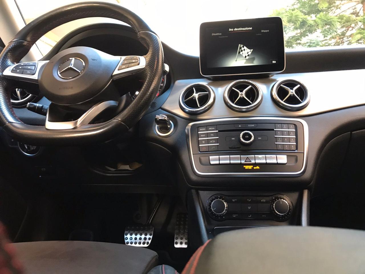 Mercedes-benz CLA 200 d 4Matic Automatic Premium