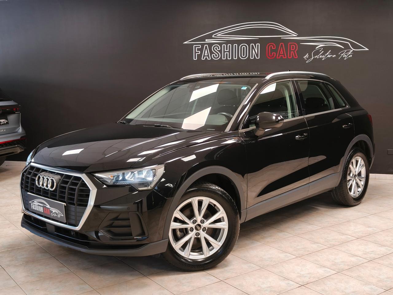 Audi Q3 35 TDI S tronic Business