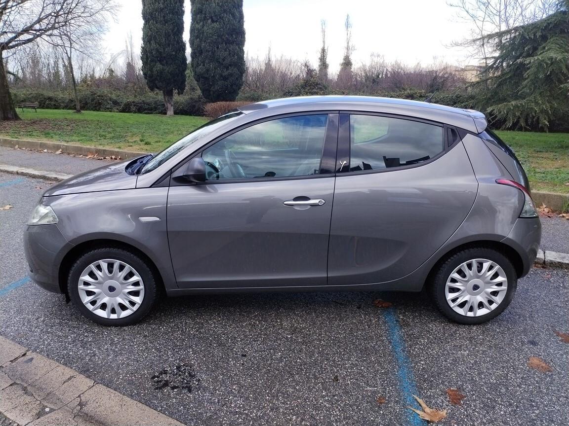 Lancia Ypsilon 1.2 69 CV 5p Silver 117000km euro 6 8/2015
