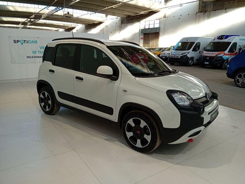 FIAT Panda 1.0 FireFly S&S Hybrid City Cross