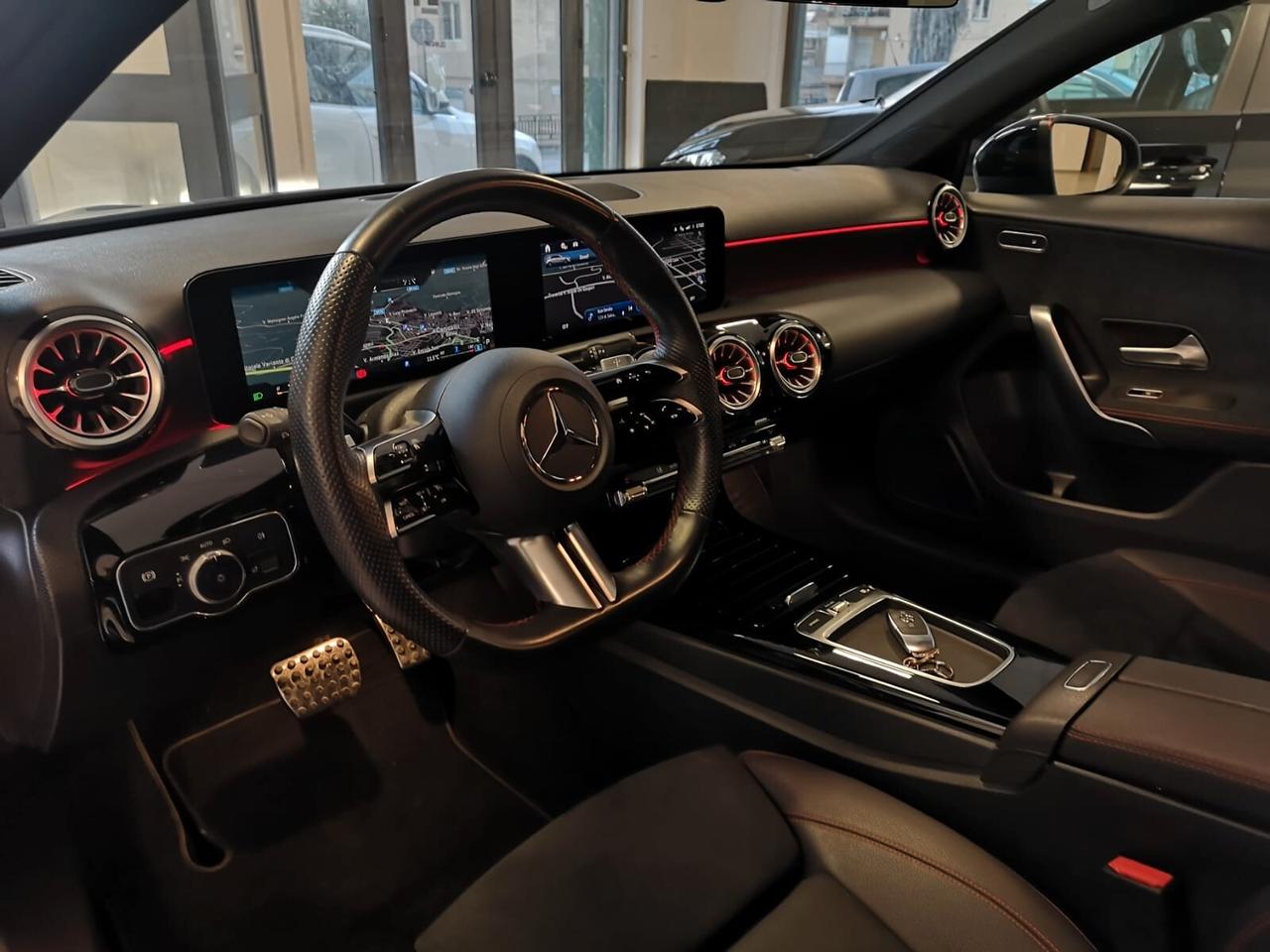 MERCEDES Classe A 180d Automatic AMG Premium 2024