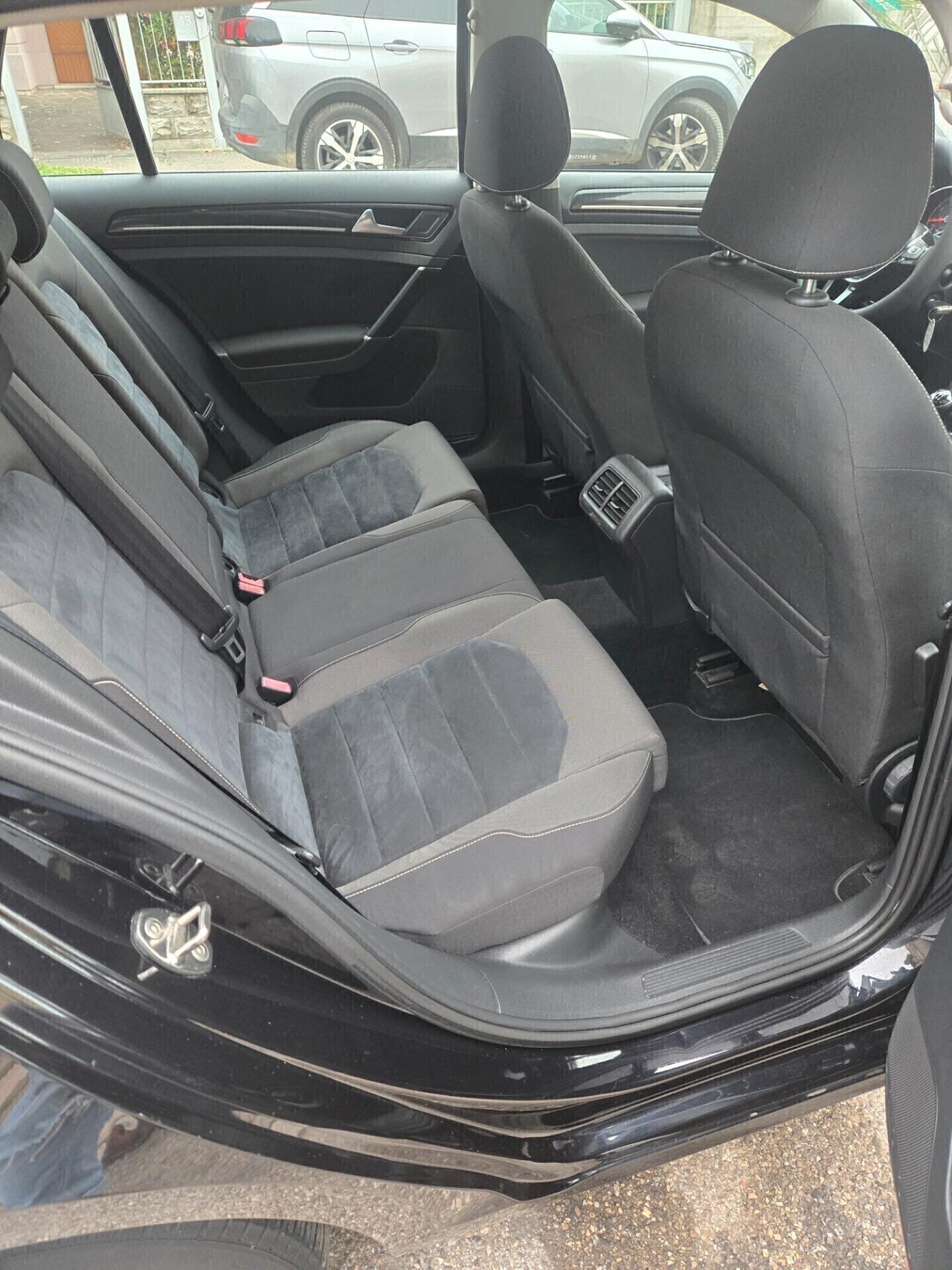 Volkswagen Golf Business 1.4 TGI 5p. Highline BlueMotion